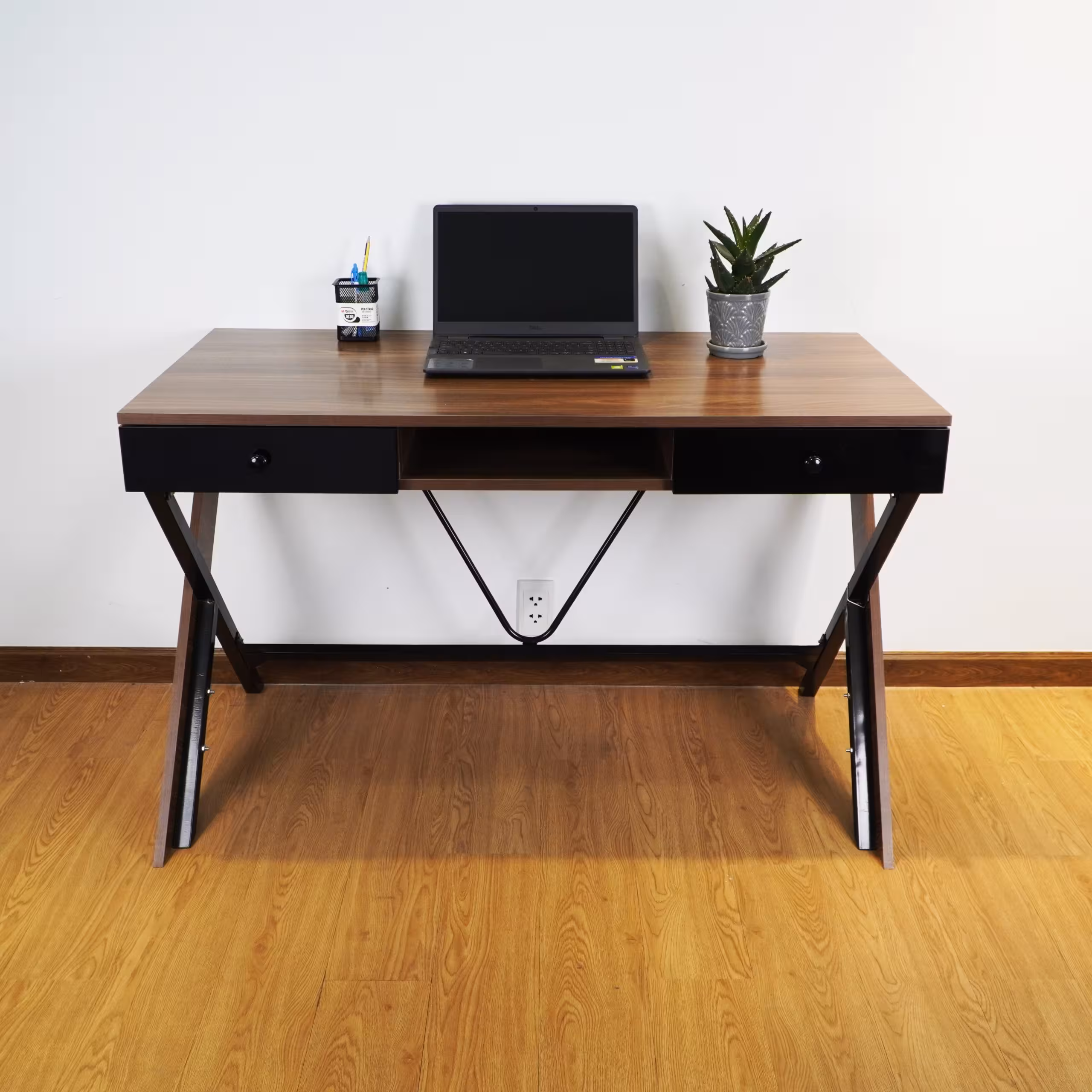 Bàn làm việc Bertha - Gỗ MDF chống trầy, có hộc tiện lợi
