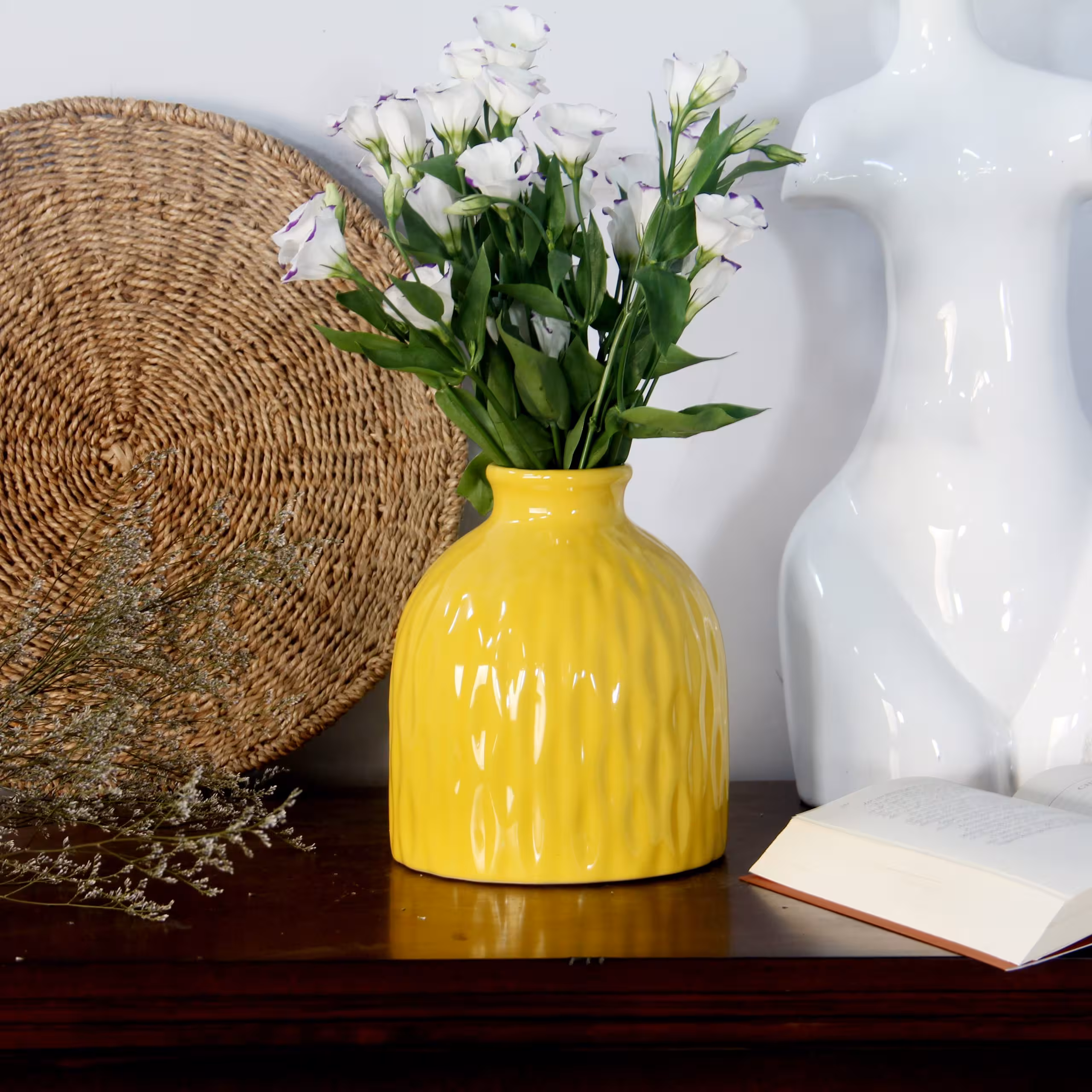 Bình Gốm Ivory hoa văn sọc