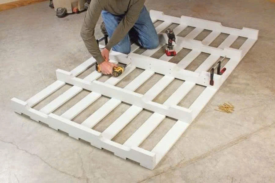 Giường pallet là "tấm canvas trắng" để bạn sáng tạo theo phong cách cá nhân – từ đơn giản đến phá cách Giường pallet là "tấm canvas trắng" để bạn sáng tạo theo phong cách cá nhân – từ đơn giản đến phá cách