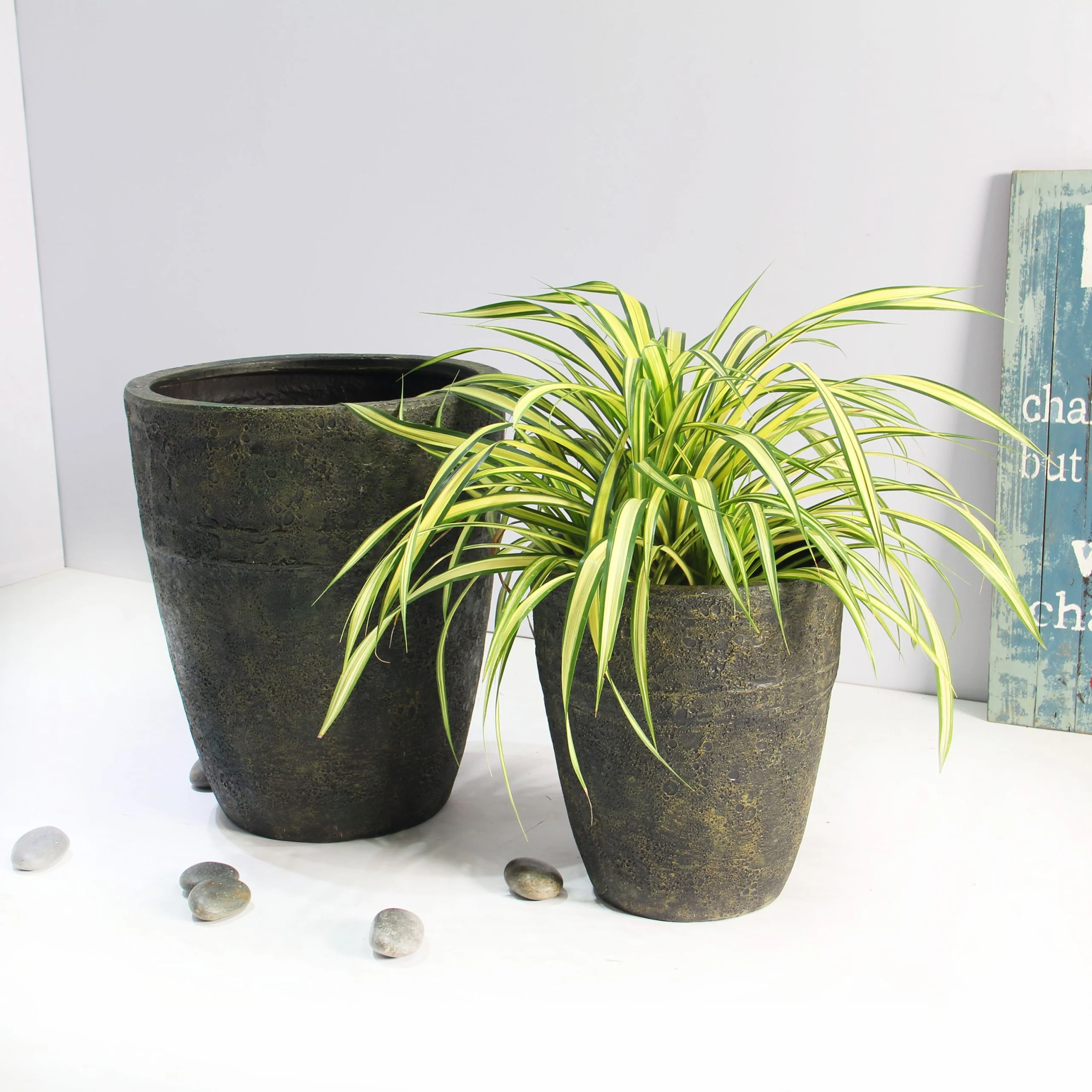 Milan Urn Poly Planter (Set Of 2) – Green Brown